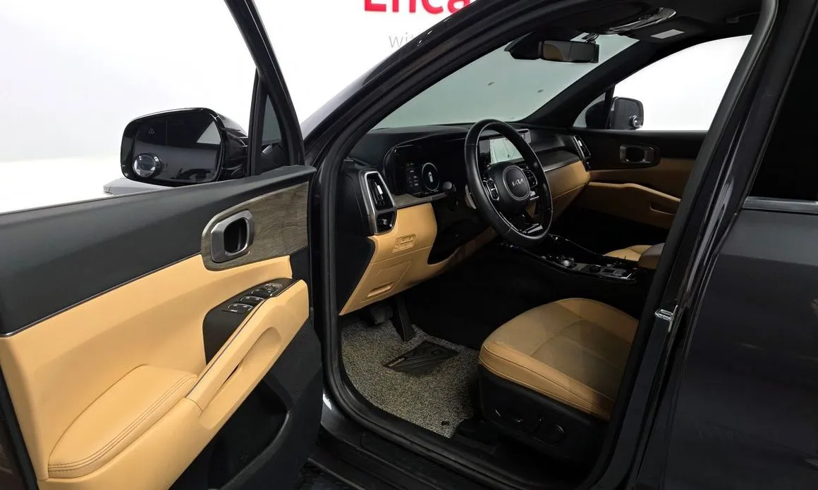 Kia Sorento — фото 5