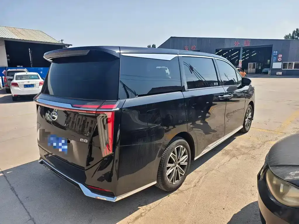 GAC Motor Trumpchi M8 — фото 8