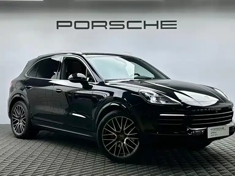 Porsche Cayenne — фото 4