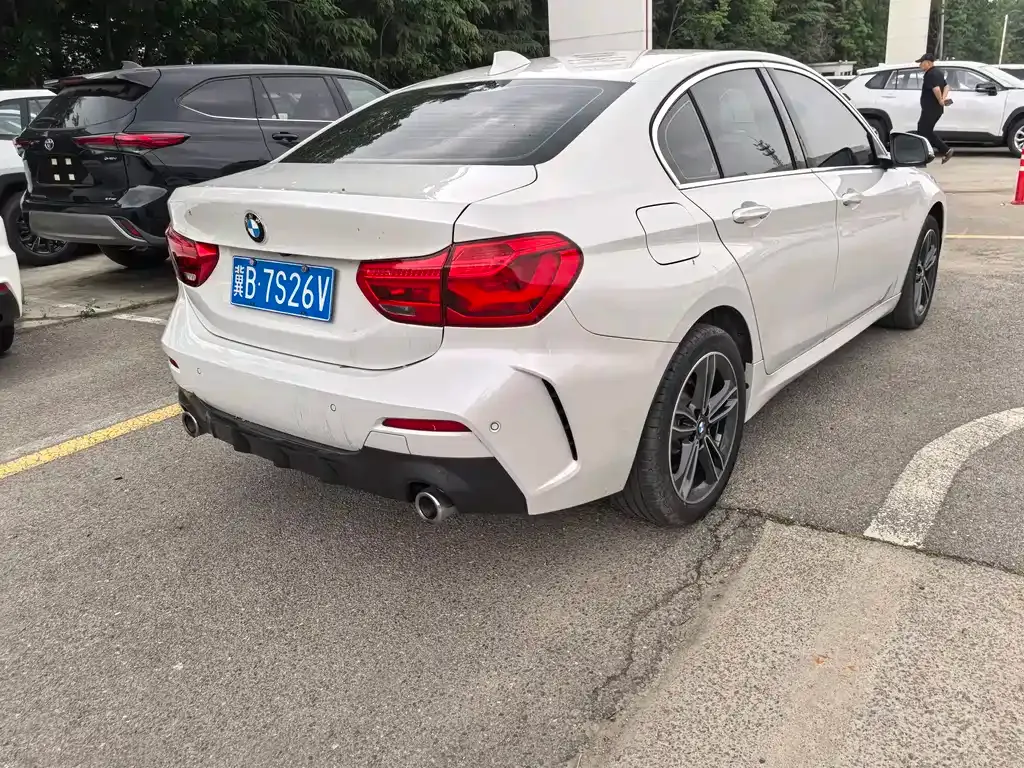 BMW 1 Series — фото 10