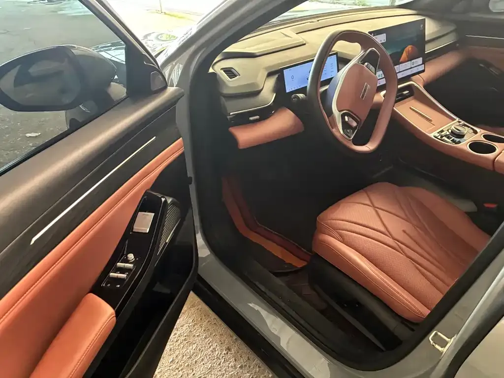 Geely Galaxy L6 2025 из CN, фото 2