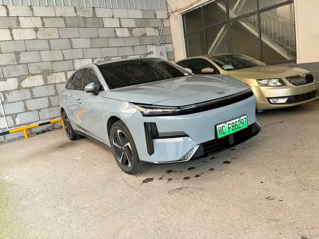 Geely Galaxy L6 2025 из CN, фото 10