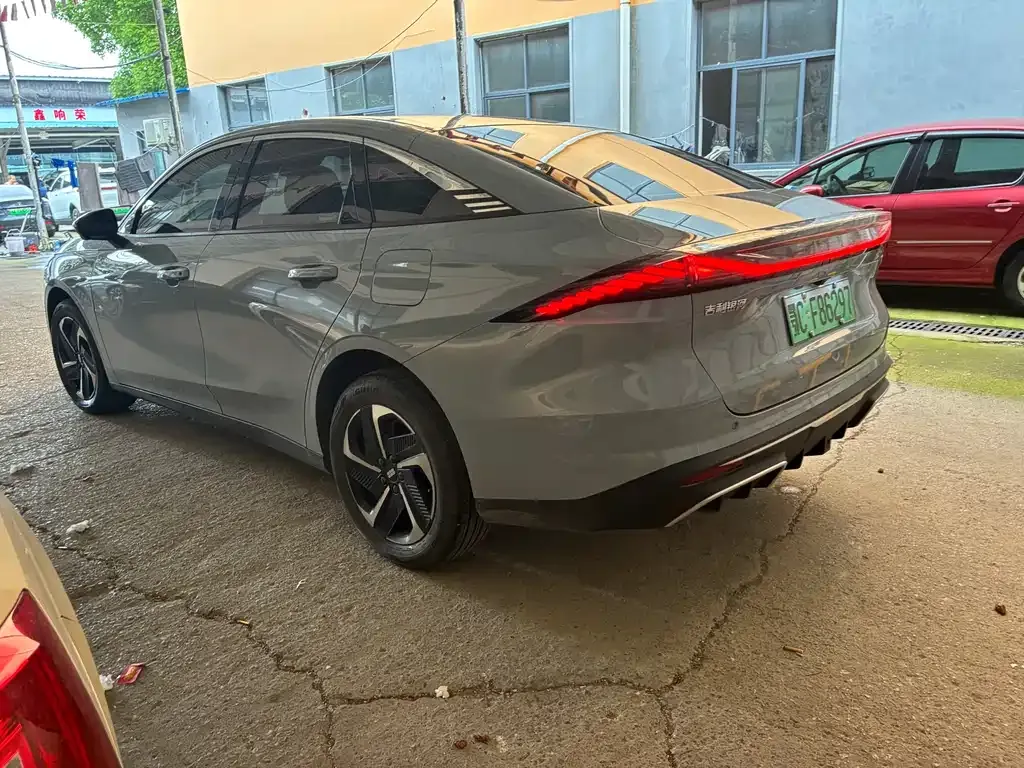 Geely Galaxy L6 2025 из CN, фото 9