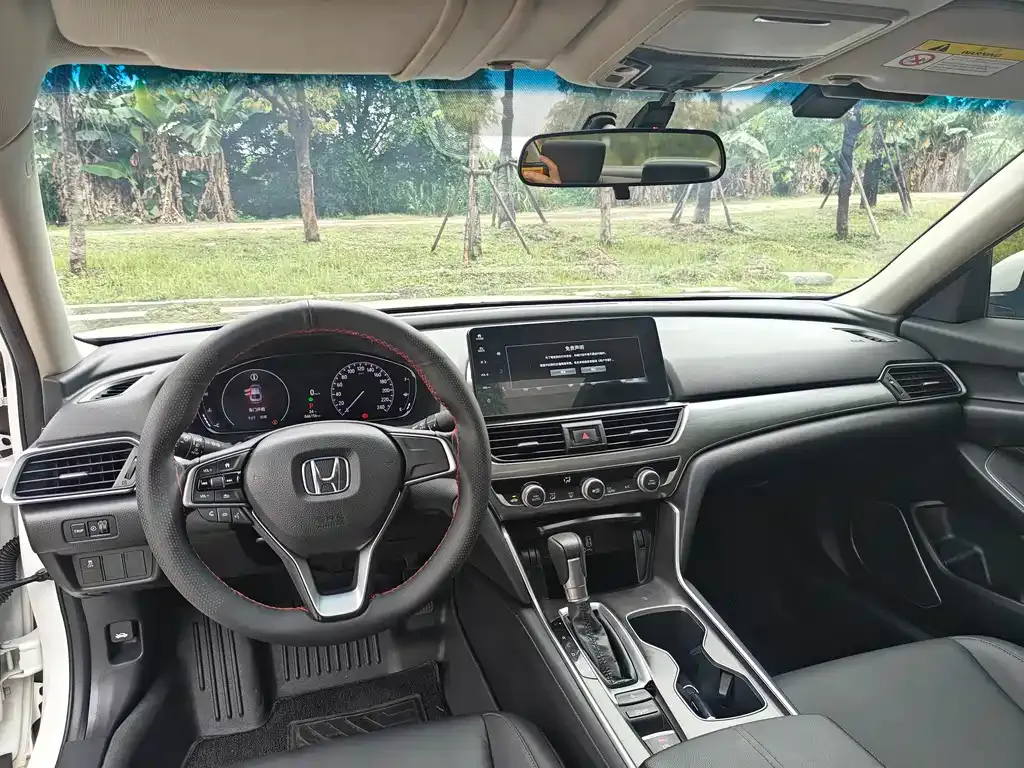 Honda Accord 2022 из CN, фото 10