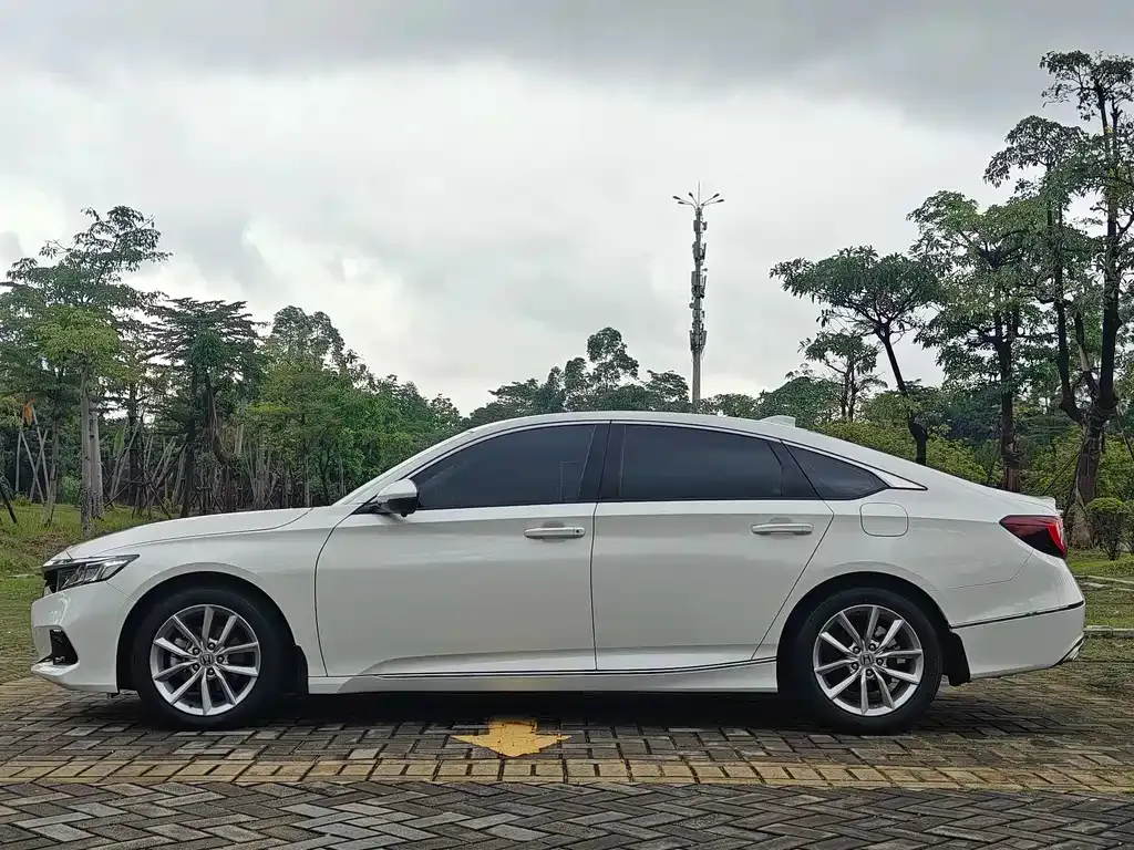 Honda Accord 2022 из CN, фото 6