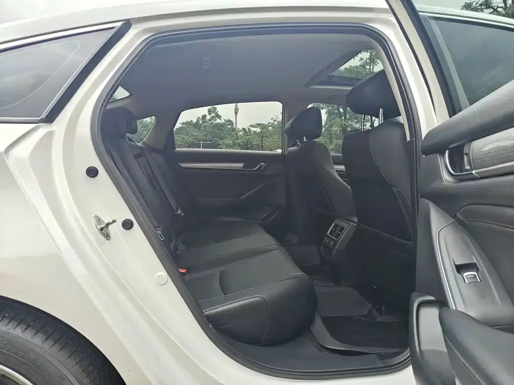 Honda Accord 2022 из CN, фото 3
