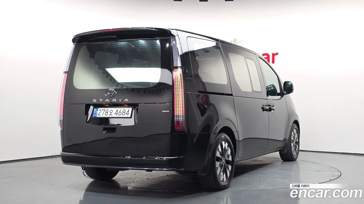 Hyundai Staria 2023 из KR, фото 5