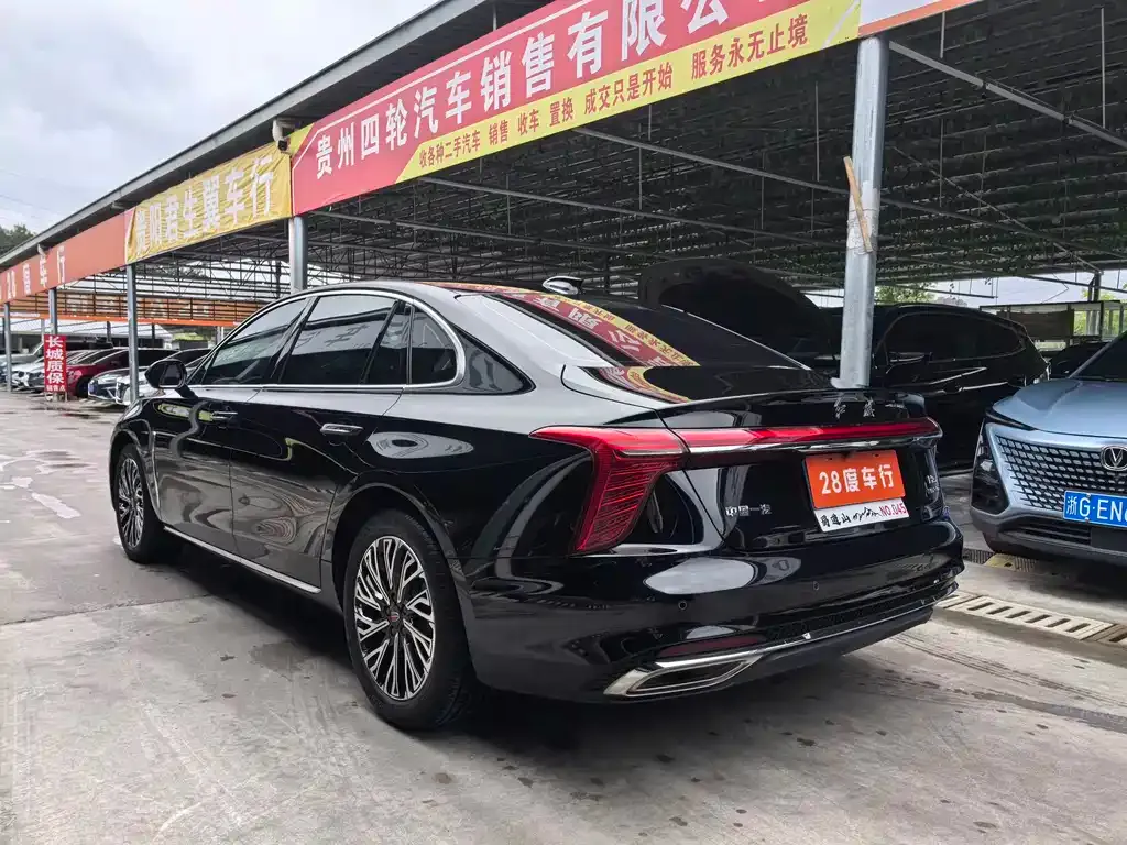 Hongqi H5 — фото 3