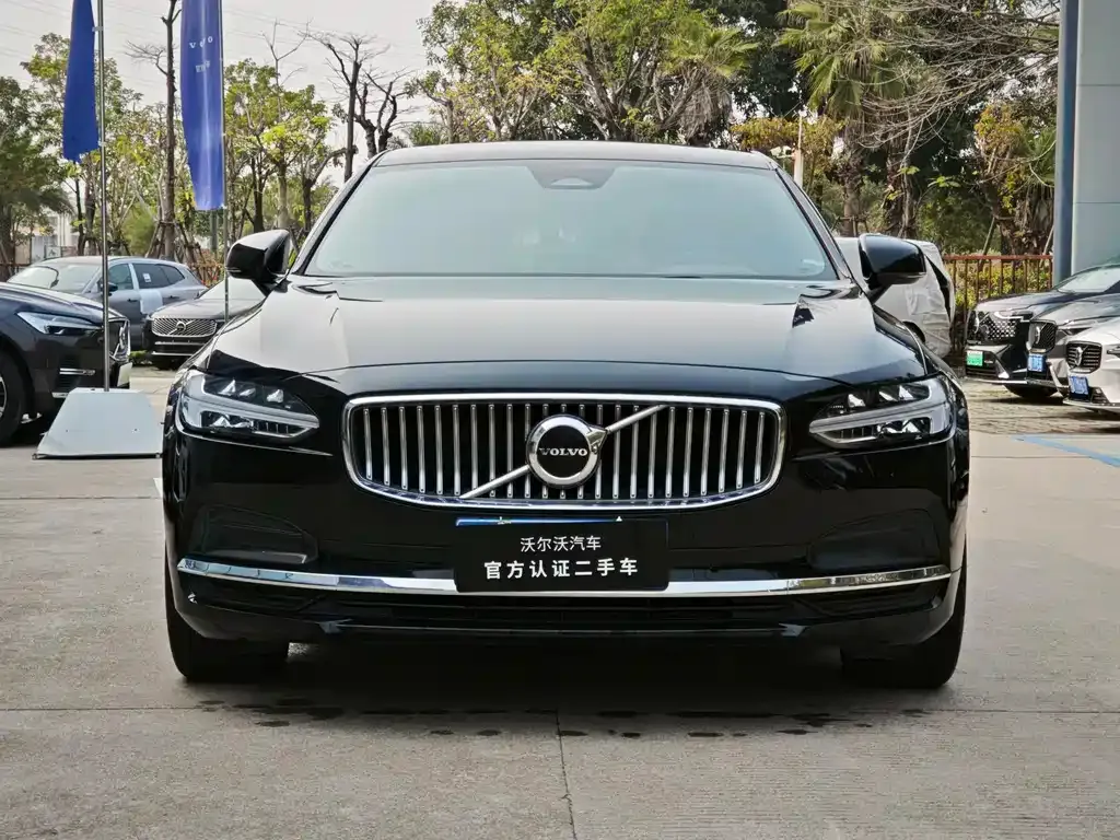 Volvo S90 — фото 8
