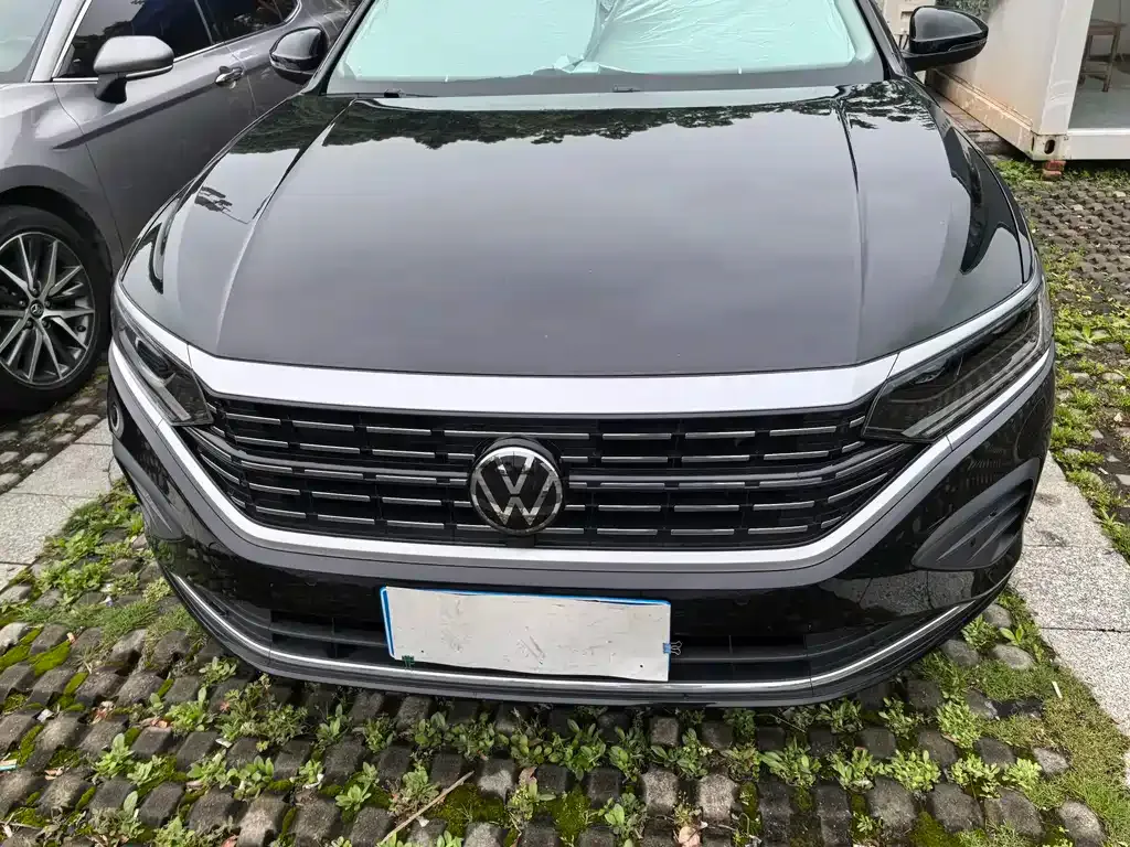 Volkswagen Passat — фото 8