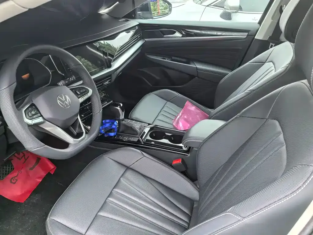 Volkswagen Passat — фото 9