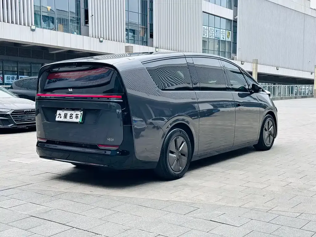 Li Auto MEGA 2024 из CN, фото 7