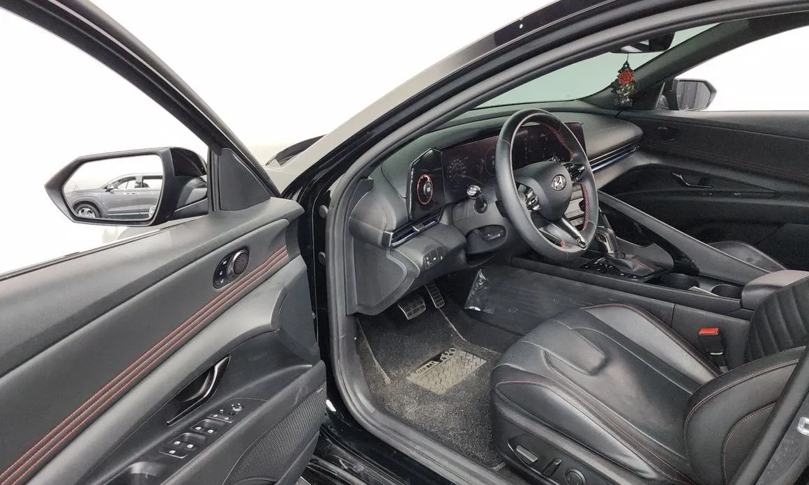 Hyundai AVANTE 2021 из KR, фото 10