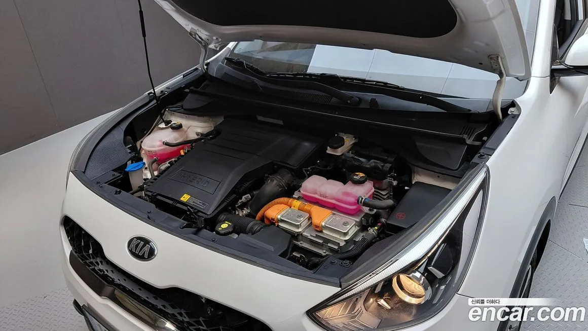Kia Niro 2021 из KR, фото 8