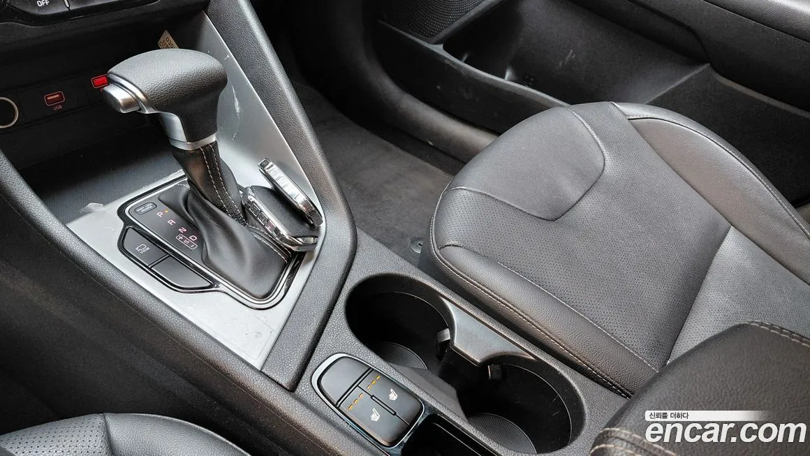 Kia Niro 2021 из KR, фото 9