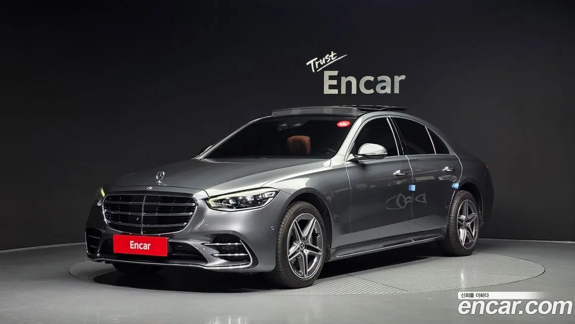 Mercedes-Benz S-Class — фото 1