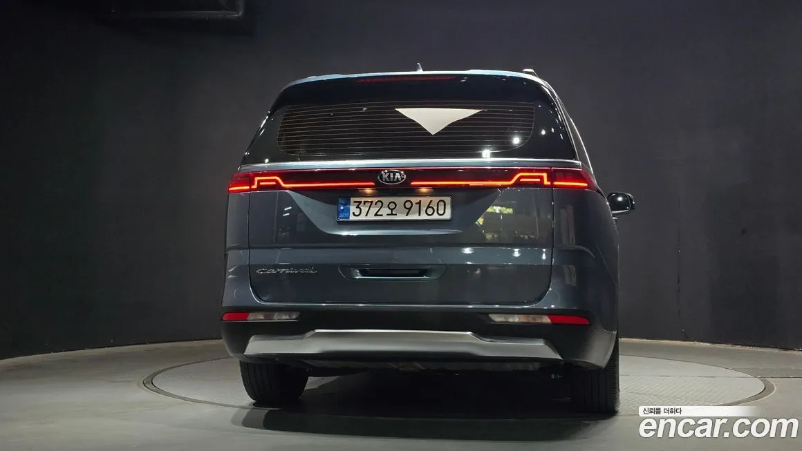 Kia Carnival 2021 из KR, фото 3