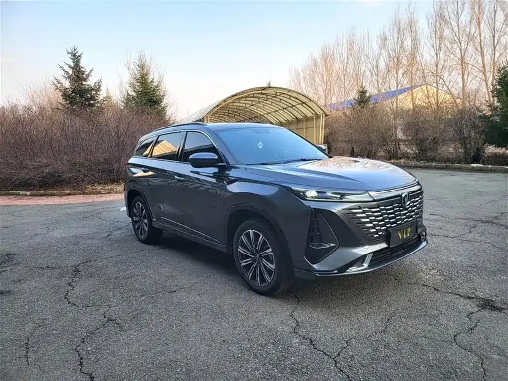Changan CS75PLUS — фото 6