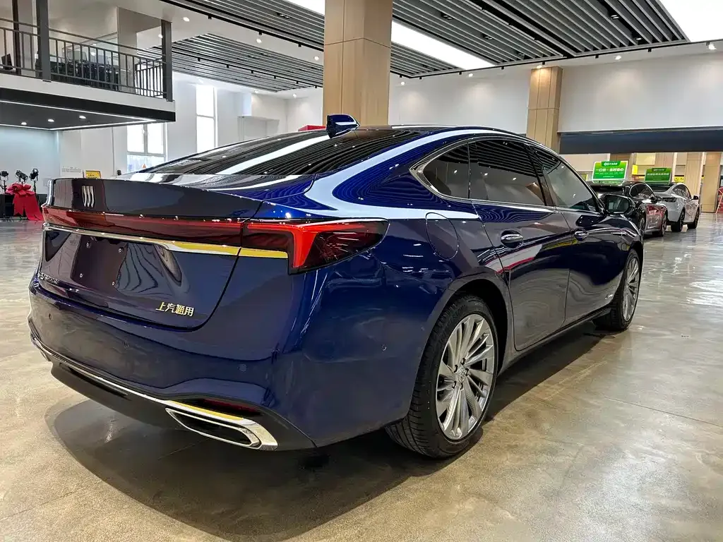 Buick LaCrosse 2023 из CN, фото 3
