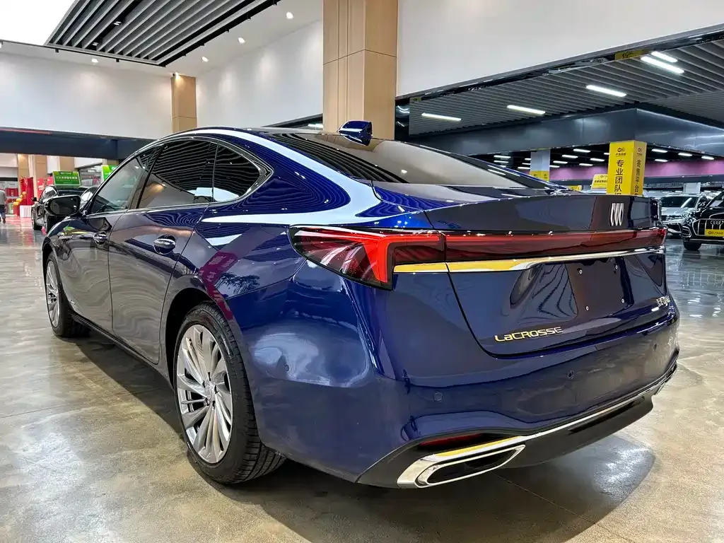 Buick LaCrosse 2023 из CN, фото 4