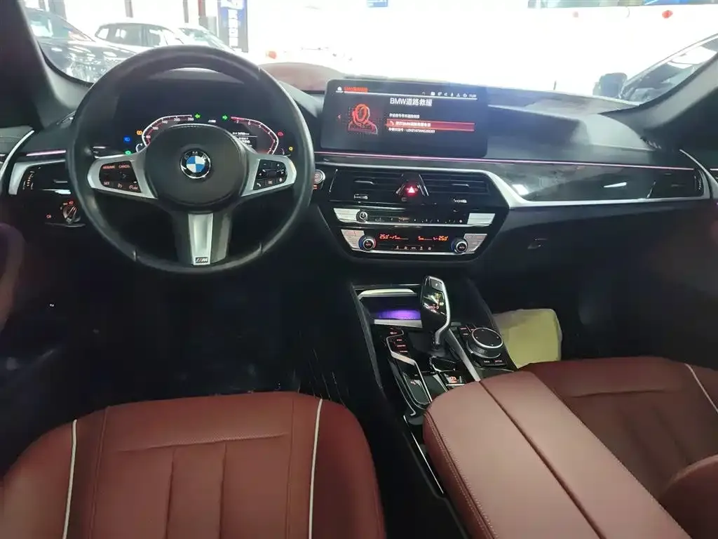 BMW 5 Series — фото 2