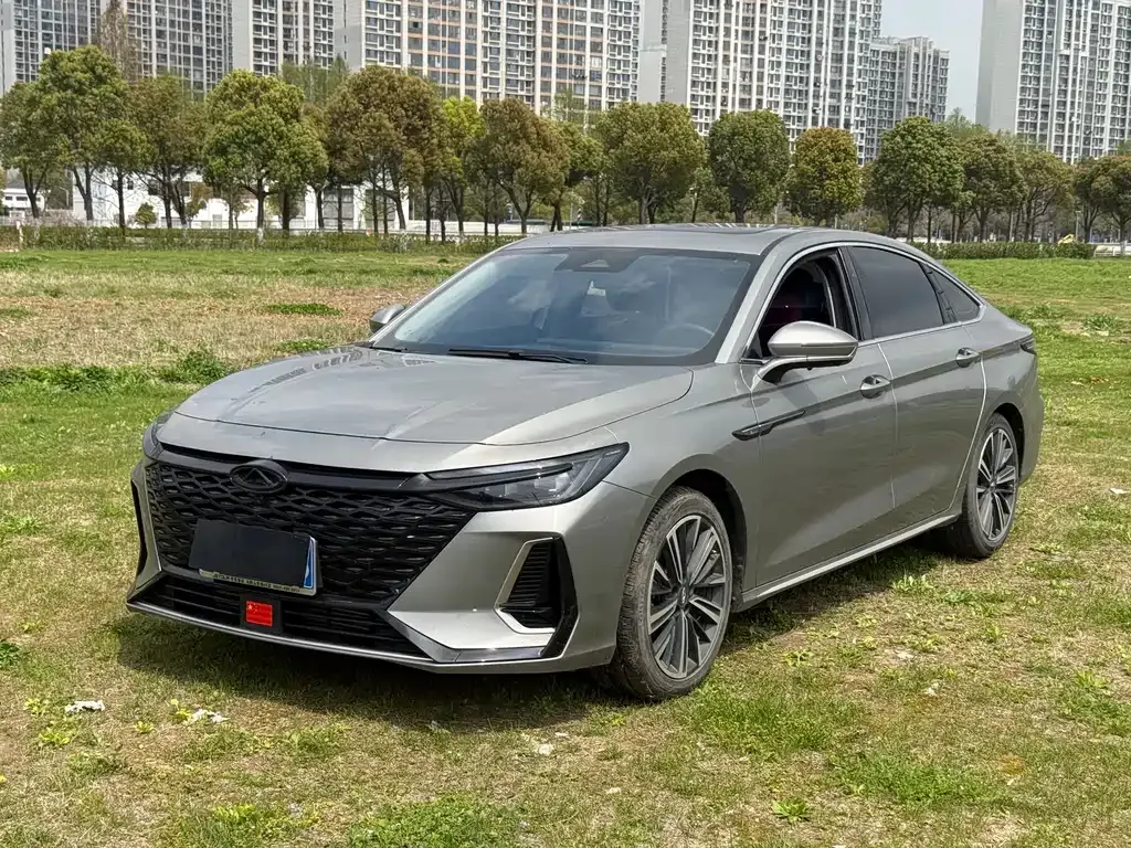Chery Arrizo 8