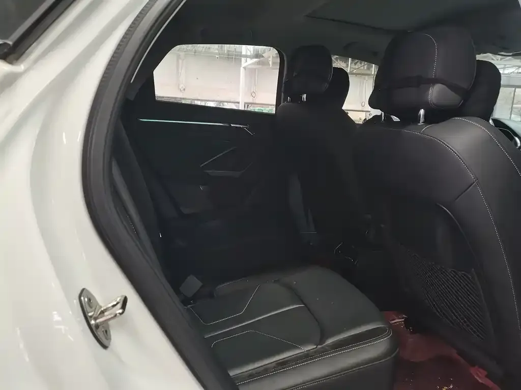 Audi Q3 Sportback — фото 2