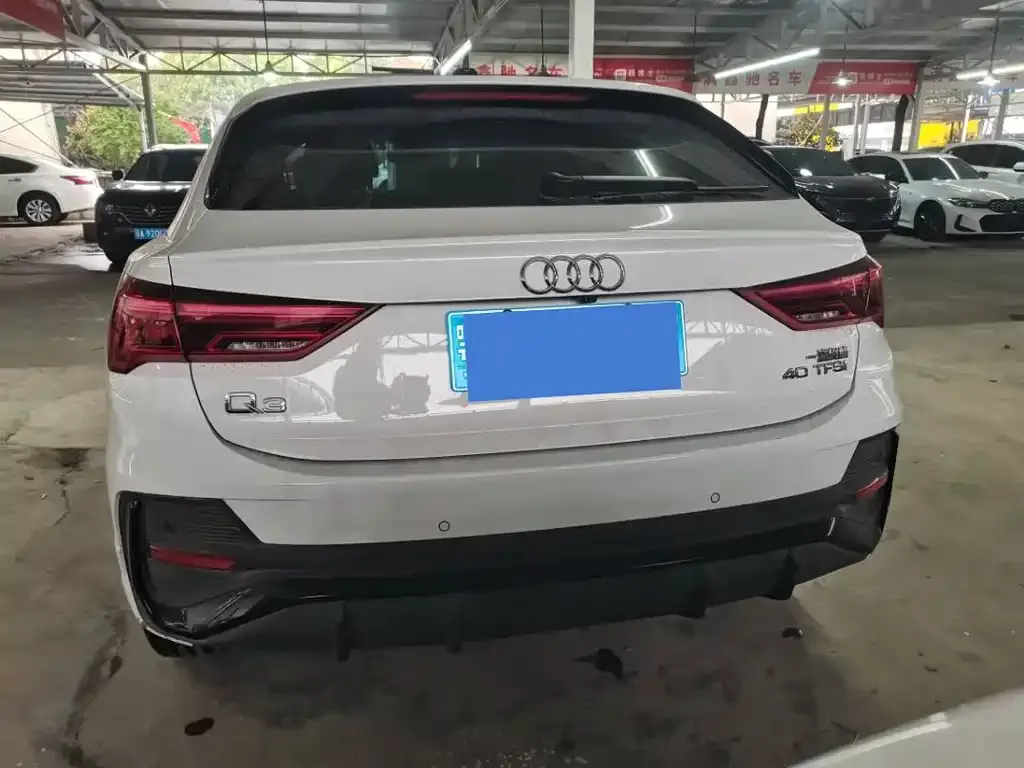 Audi Q3 Sportback — фото 3