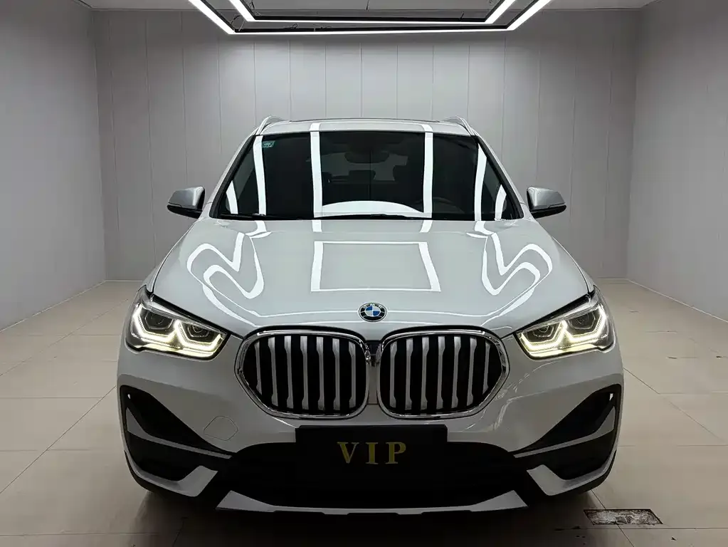 BMW X1 — фото 3