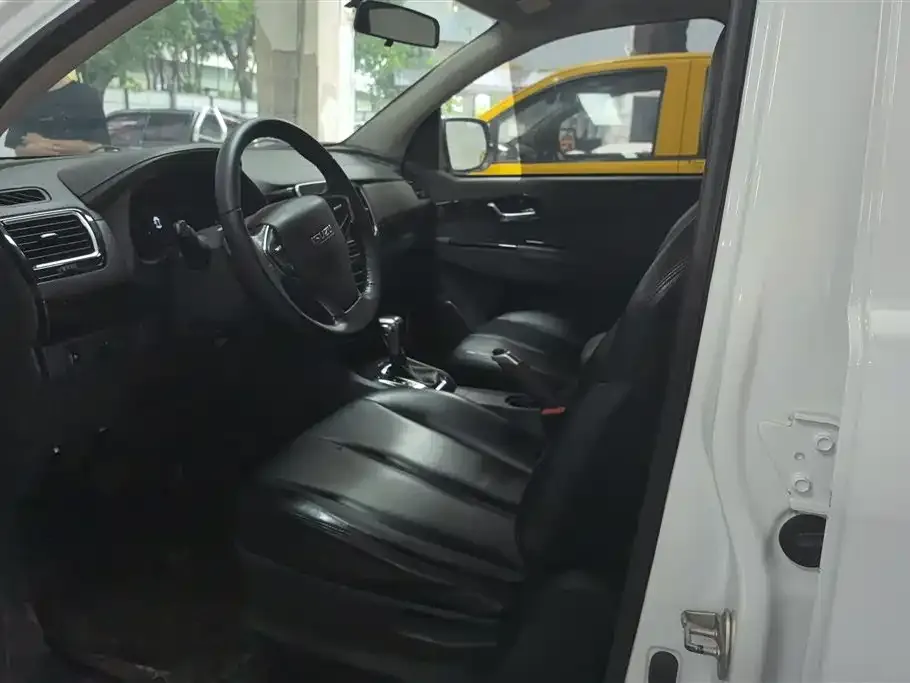 Isuzu Lingtuo 2022 из CN, фото 5