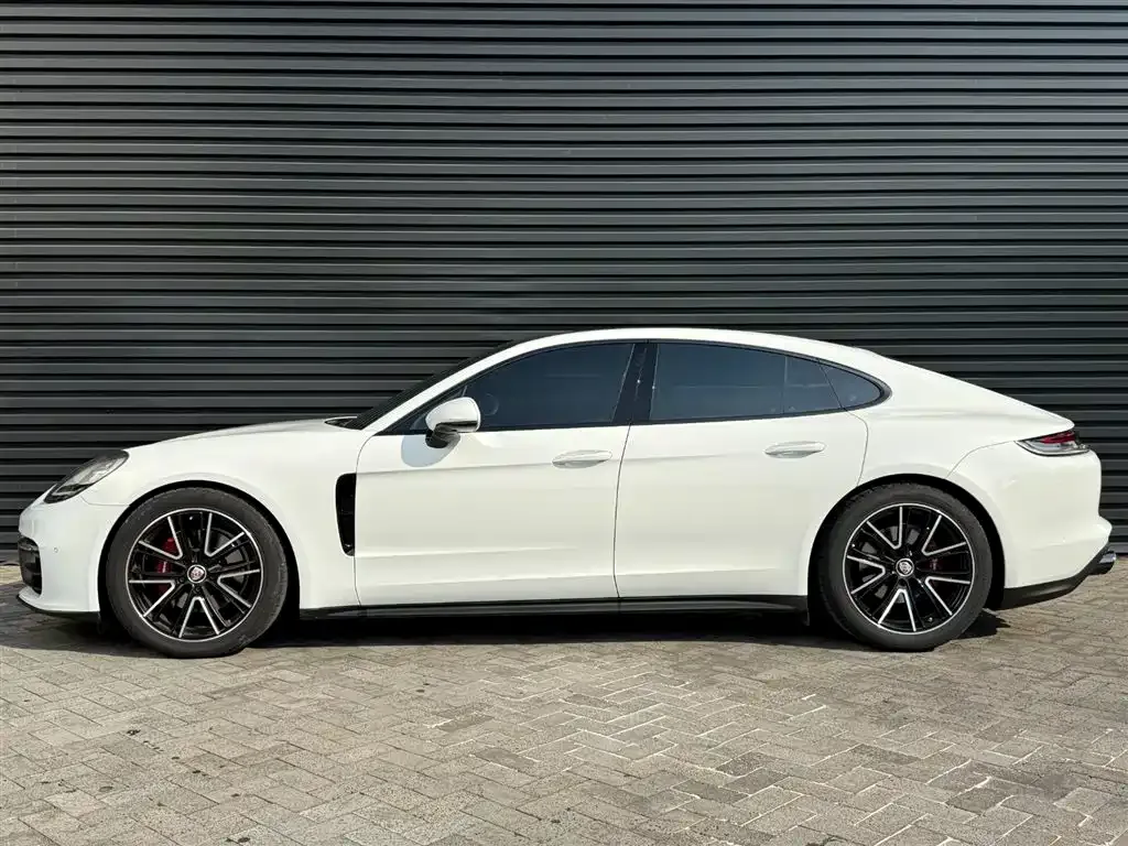Porsche Panamera — фото 2