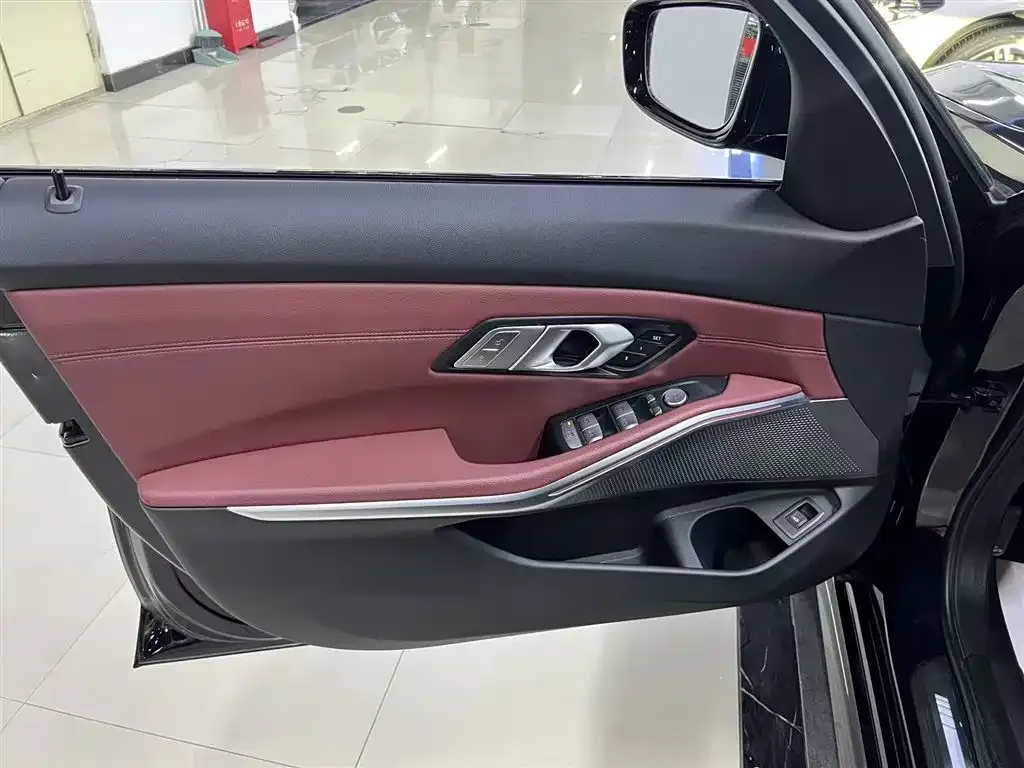 BMW 3 Series — фото 10