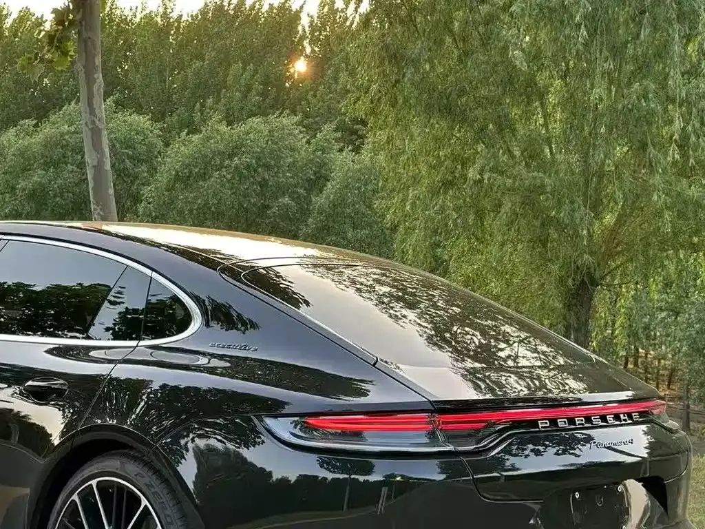 Porsche Panamera — фото 4