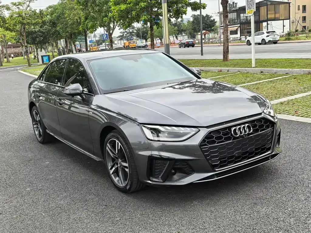 Audi A4L — фото 4