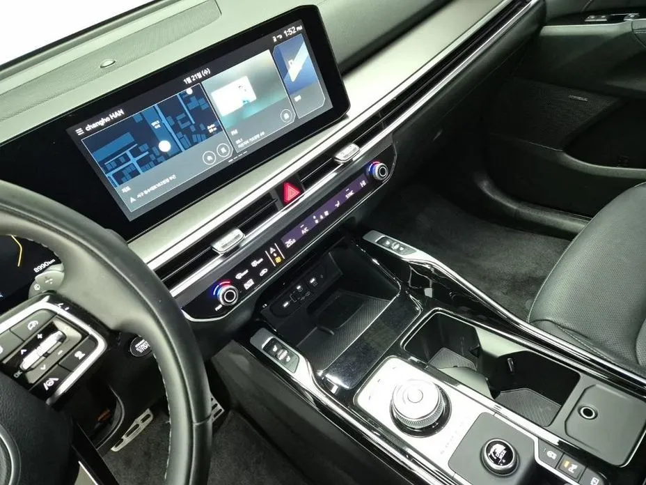Kia Sorento — фото 10
