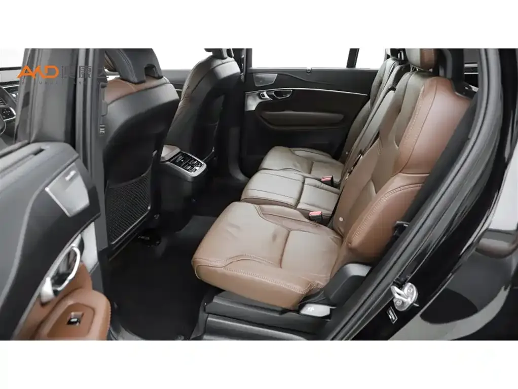 Volvo XC90 — фото 10