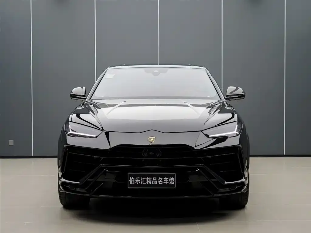 Lamborghini Urus — фото 7