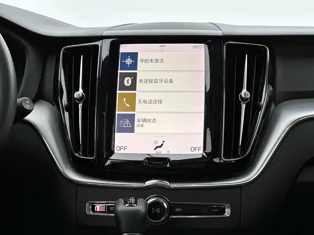Volvo XC60 2021 из CN, фото 3