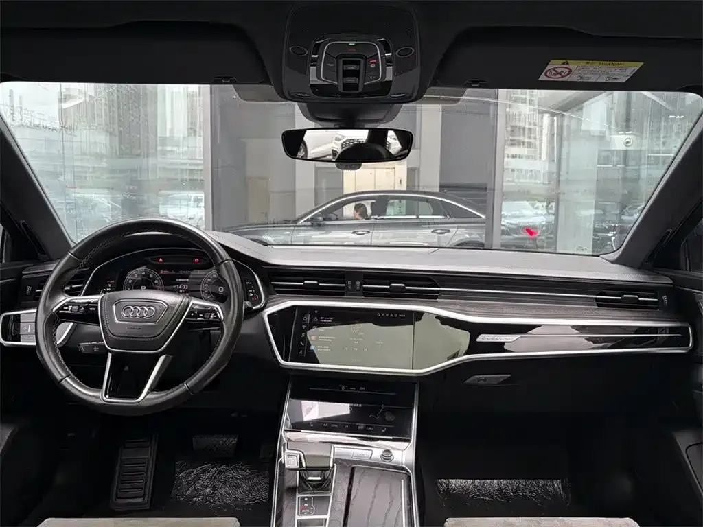 Audi A6L — фото 6