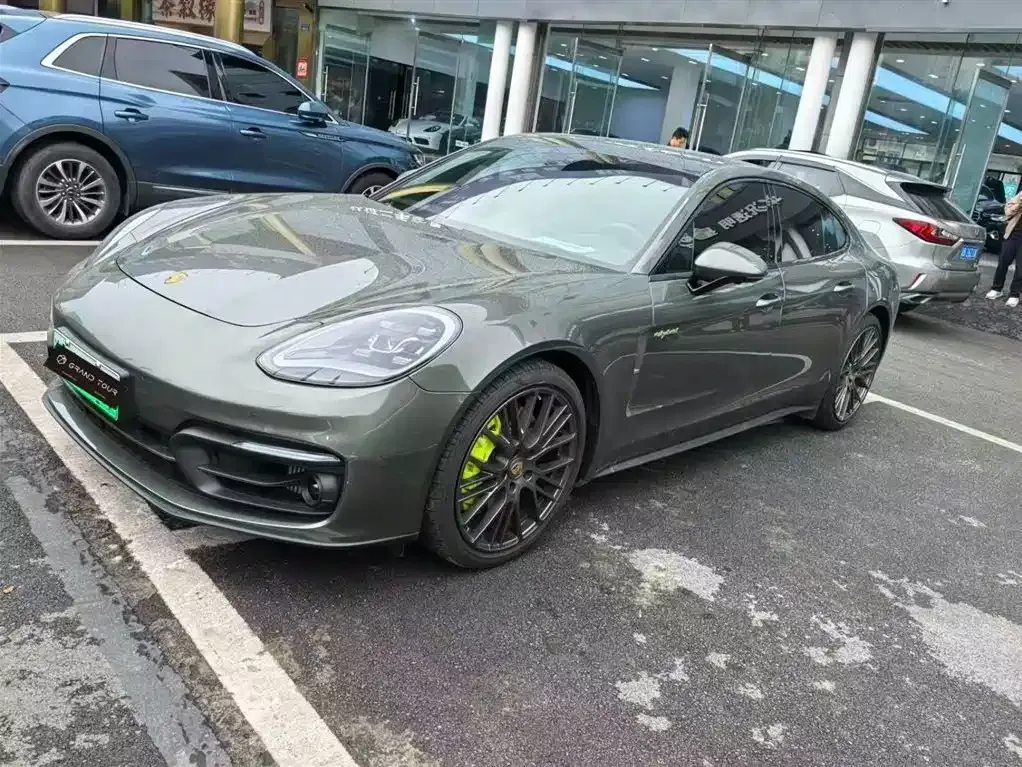 Porsche Panamera Hybrid