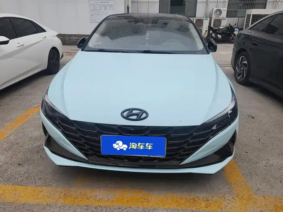 Hyundai Elantra — фото 8