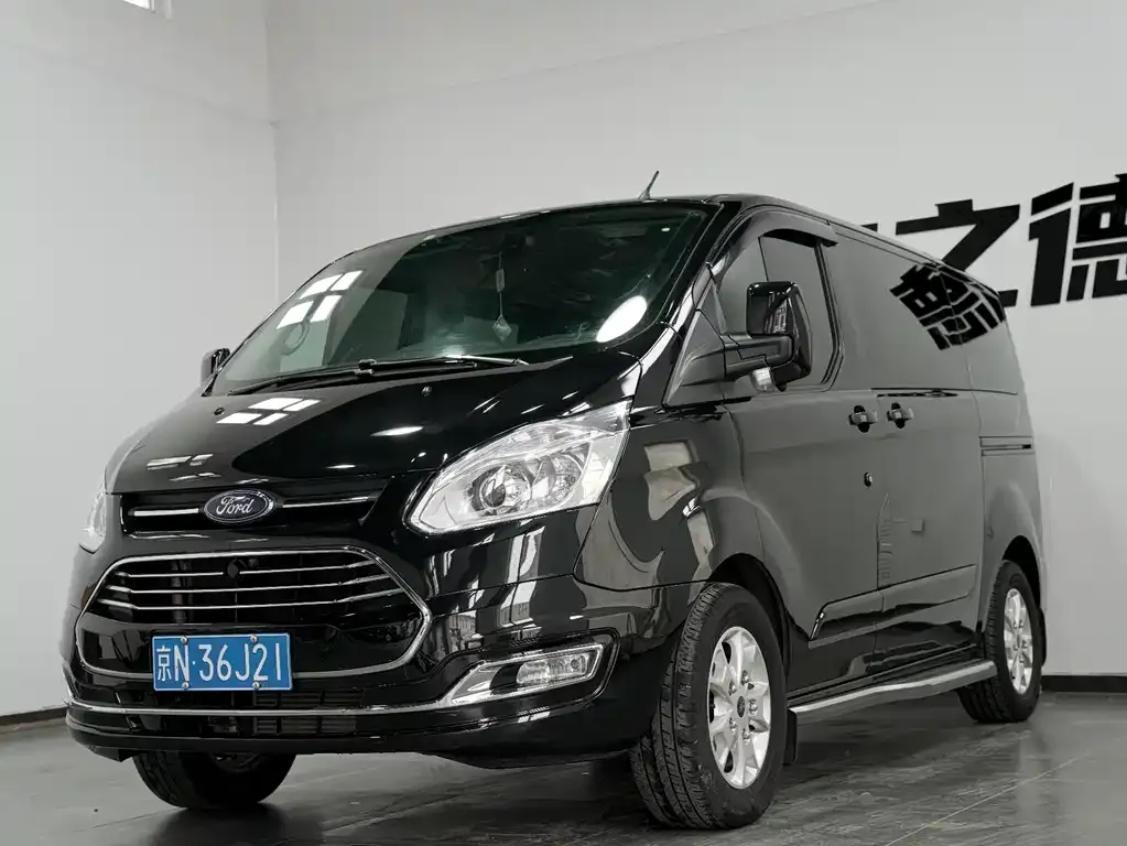 Ford Tourneo