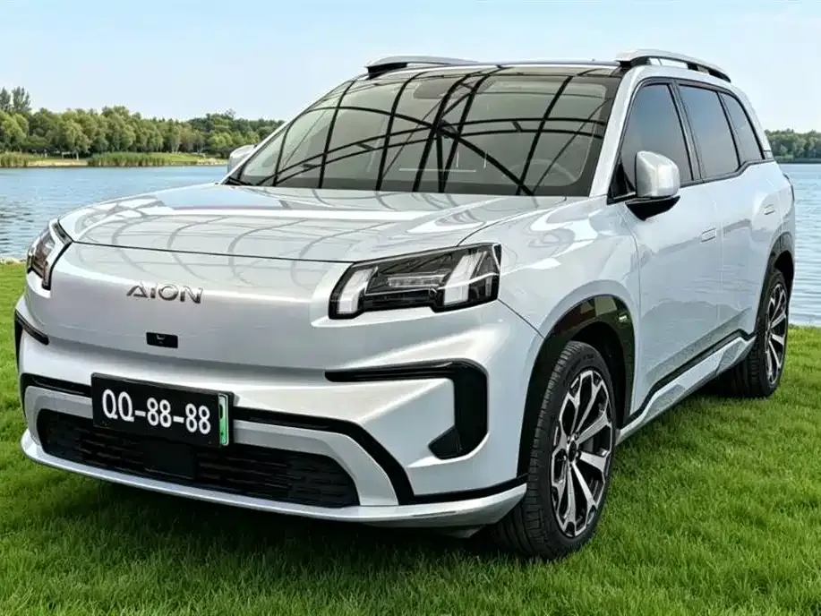 Aion V
