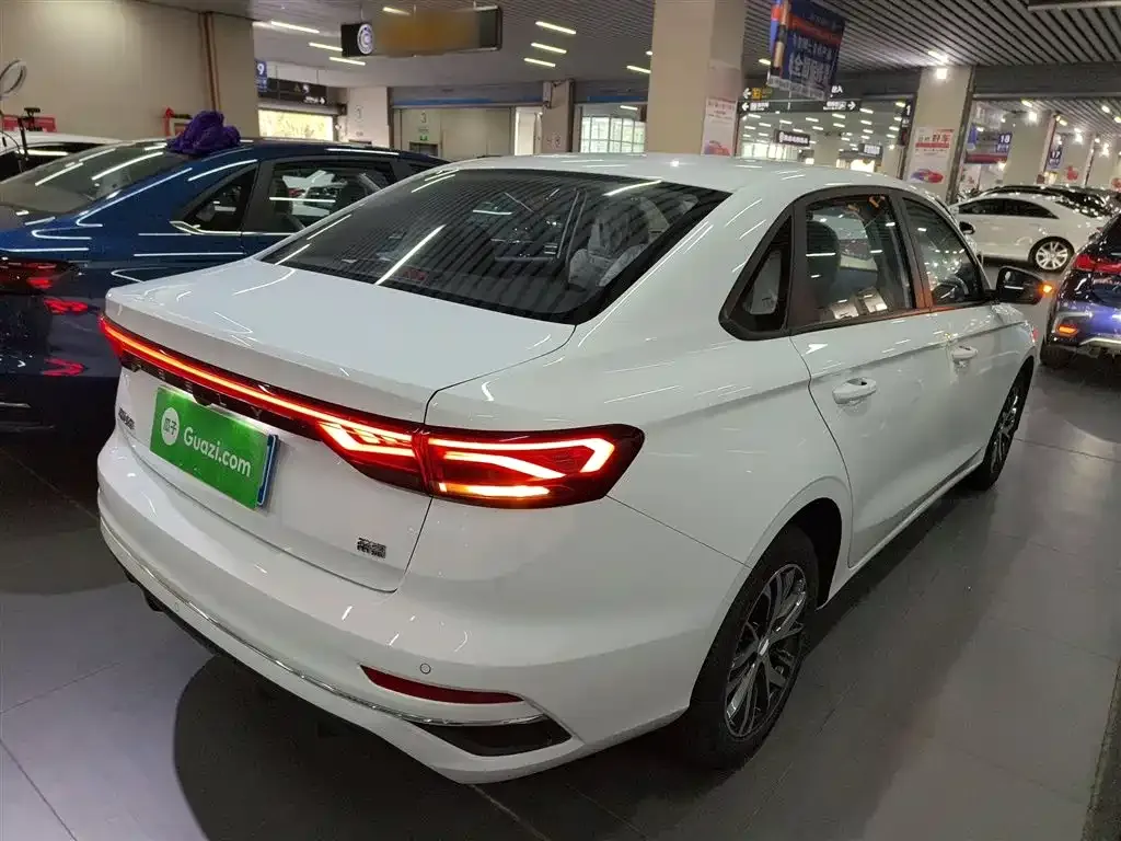 Geely Emgrand 2026 из CN, фото 7