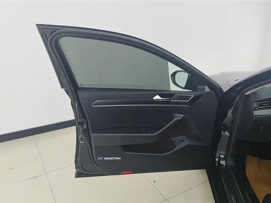 Volkswagen Magotan 2021 из CN, фото 3