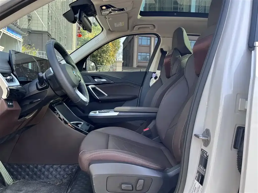 BMW X1 2023 из CN, фото 5
