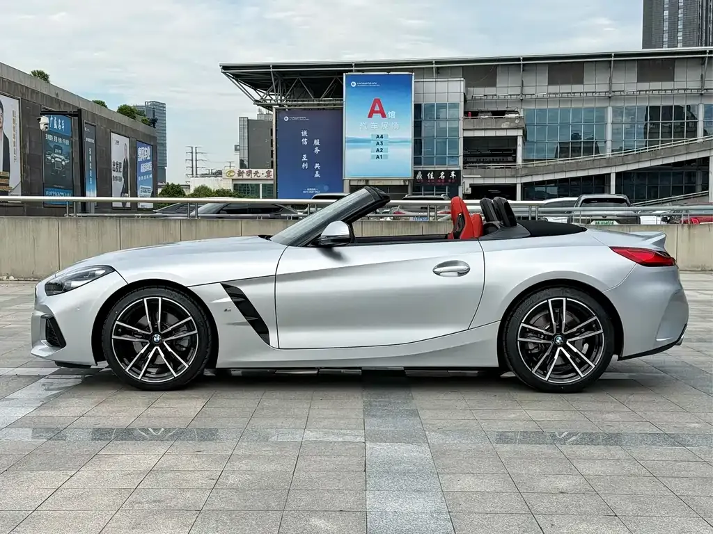 BMW Z4 — фото 8