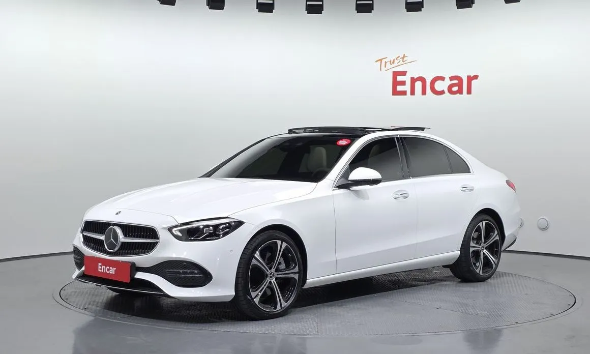 Mercedes-Benz C-Class — фото 1