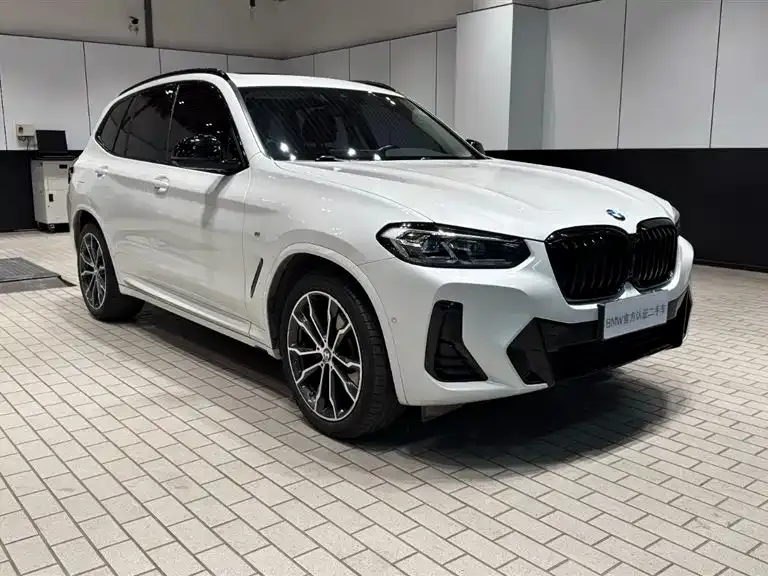 BMW X3 — фото 9