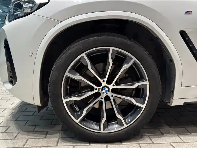 BMW X3 — фото 2